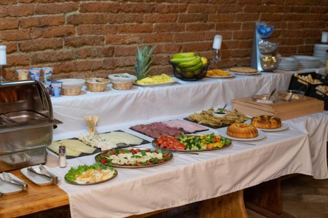 Mikulov Inn - Apartments Slunce Ngoại thất bức ảnh