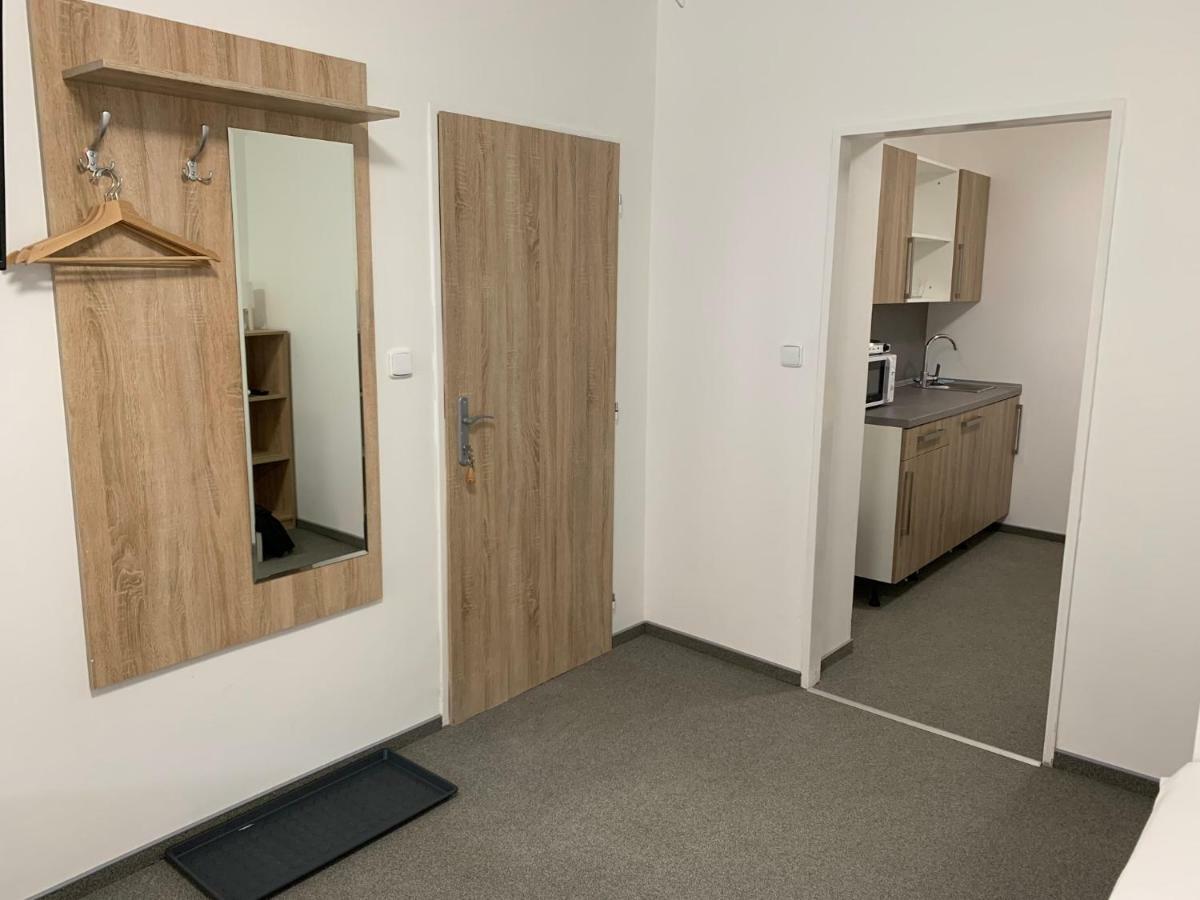 Mikulov Inn - Apartments Slunce Ngoại thất bức ảnh