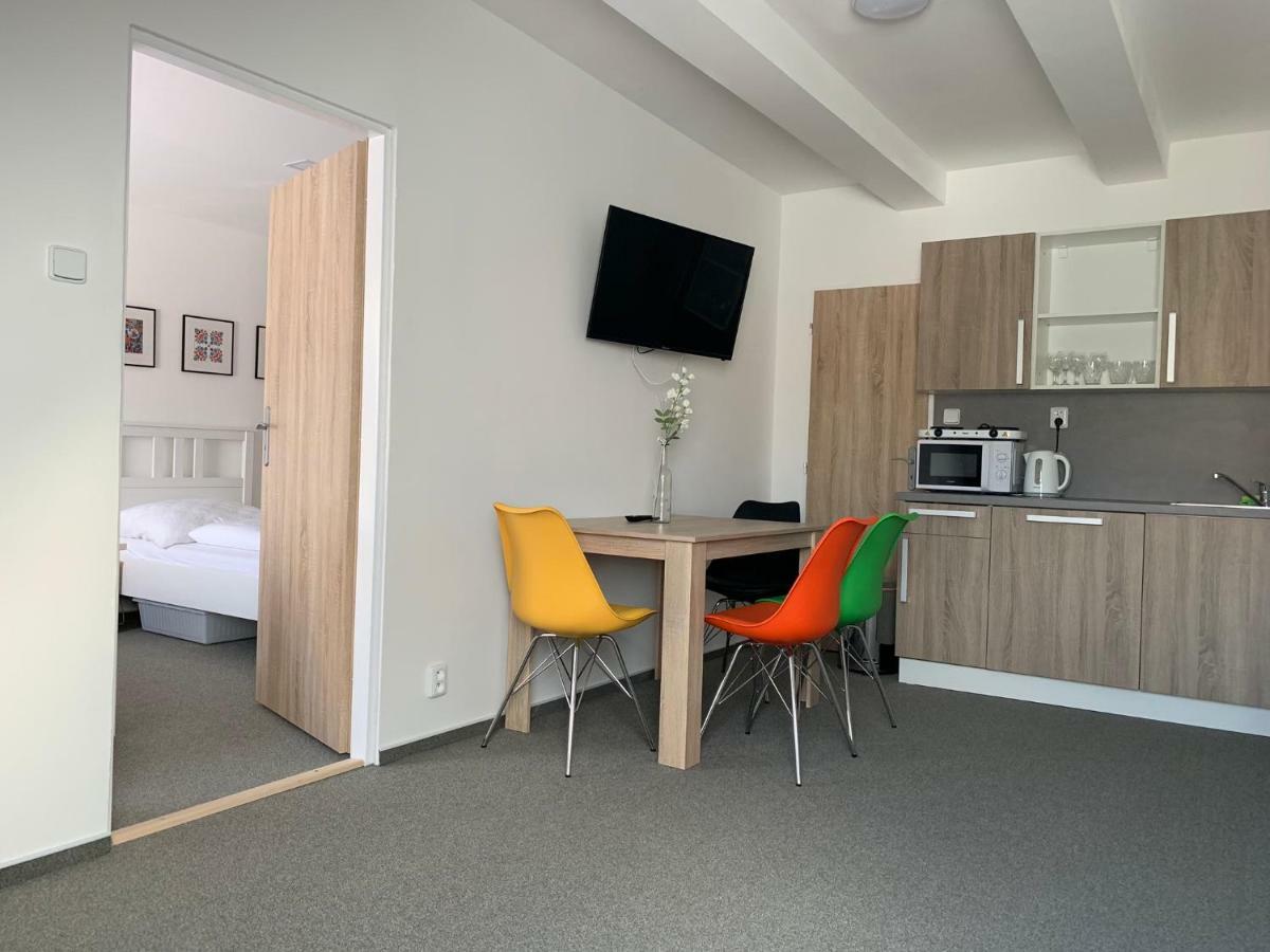 Mikulov Inn - Apartments Slunce Ngoại thất bức ảnh